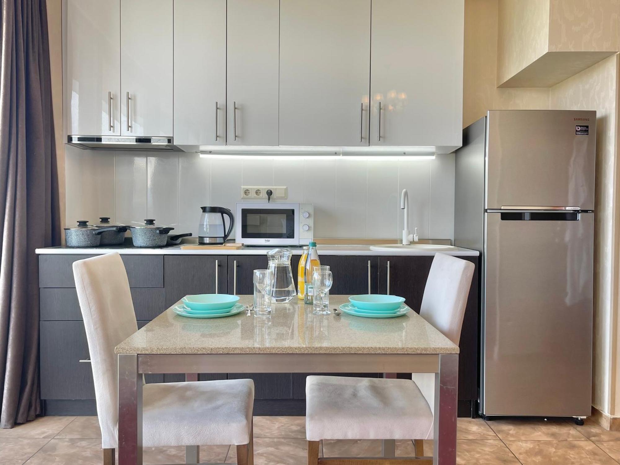 Full Comfort Apartment At Chavchavadze Tiflis Exterior foto