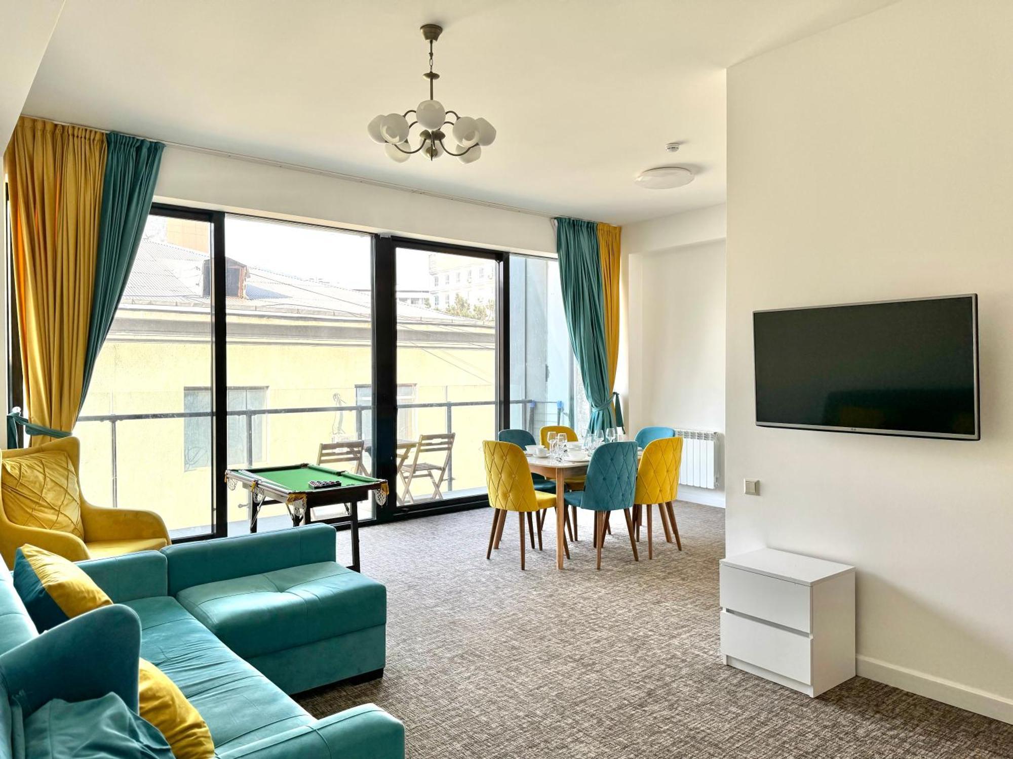 Full Comfort Apartment At Chavchavadze Tiflis Exterior foto