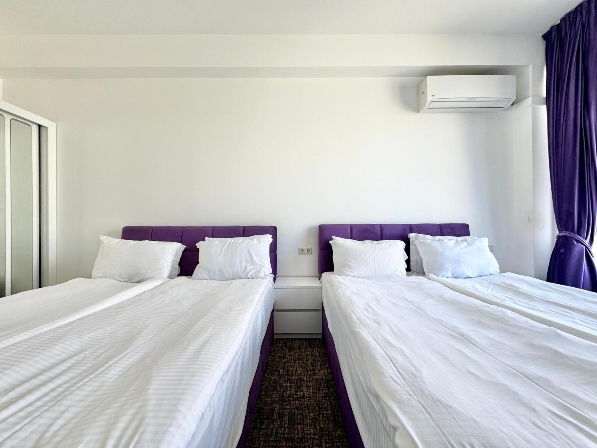Full Comfort Apartment At Chavchavadze Tiflis Exterior foto